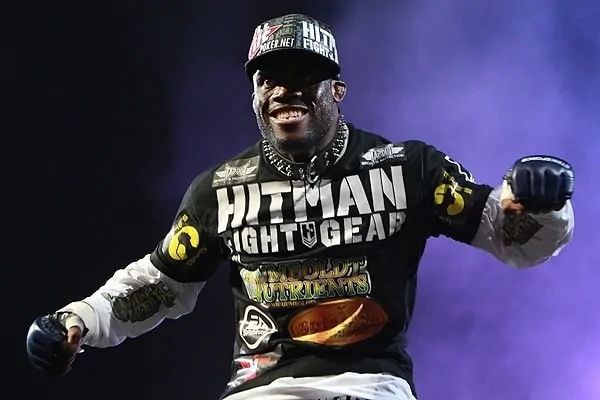 Melvin Manhoef vs. Mamed Khalidov is happening this weekend
